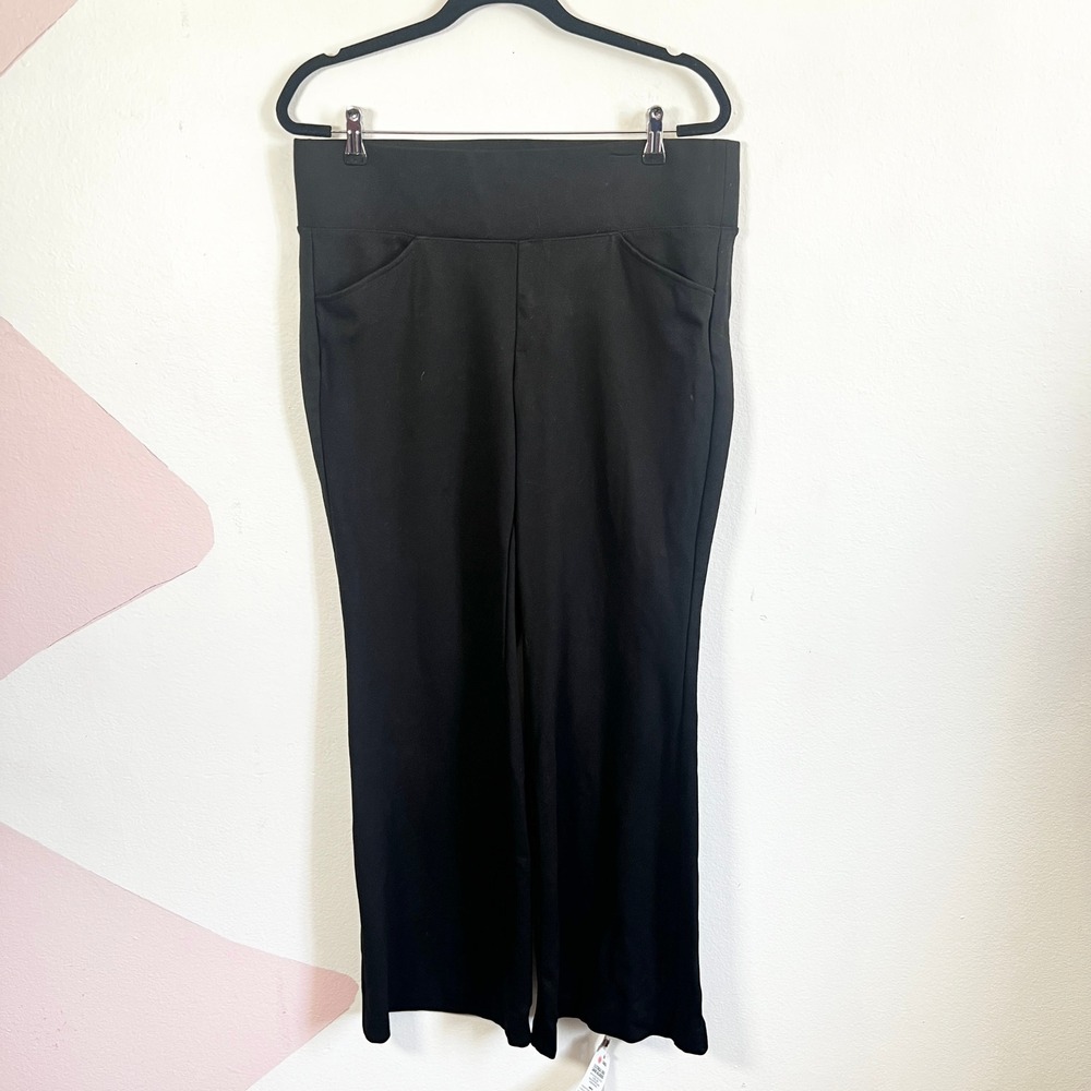 Torrid Pull On Pixie Flare Pants 1R Black Pockets Ponte Stretch